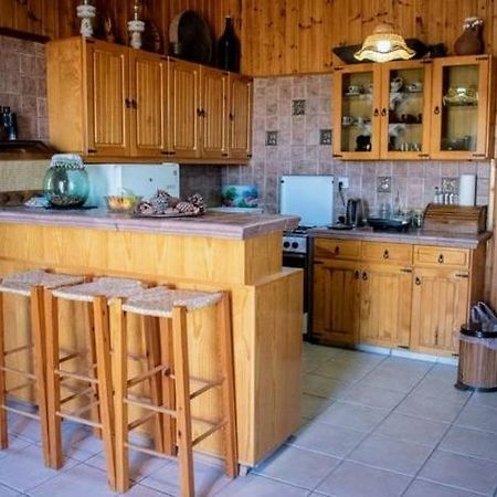 Σπίτι Με Θέα Alona Exterior foto